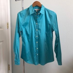 Fitted non-iron shirt